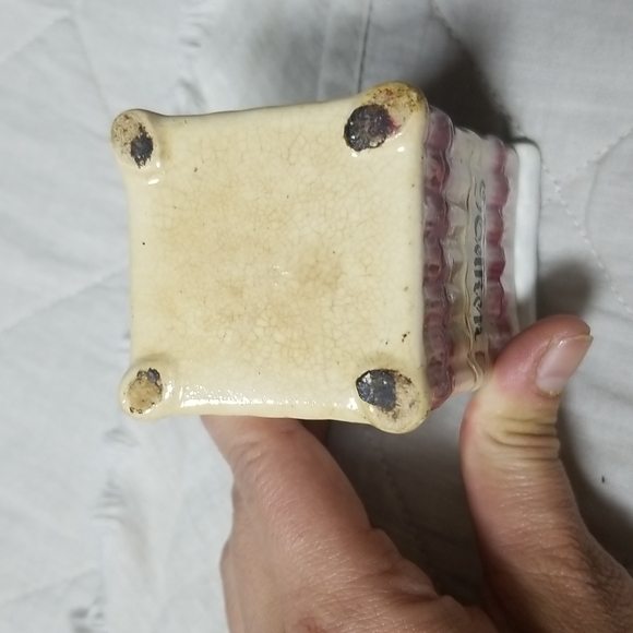 Vtg Austian or German cloves container - Picture 3 of 8